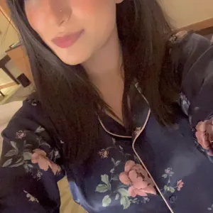 Ishani Shah, escort gallery photo in Chanakyapuri