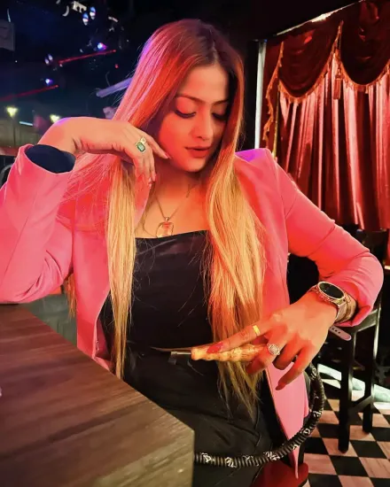 Mahi Menon, verified companion in Aerocity